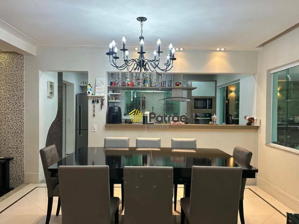 Sobrado, 3 quartos, 280 m² - Foto 2