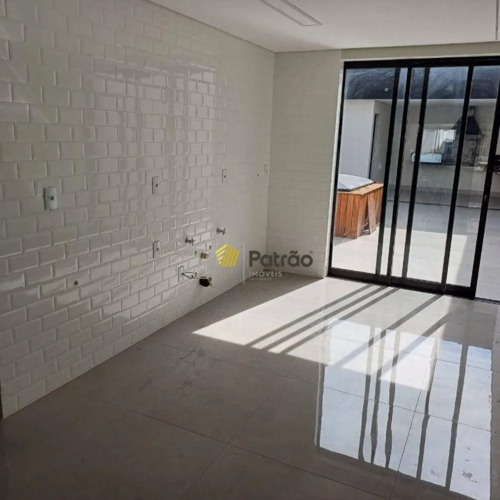 Sobrado, 3 quartos, 200 m² - Foto 8