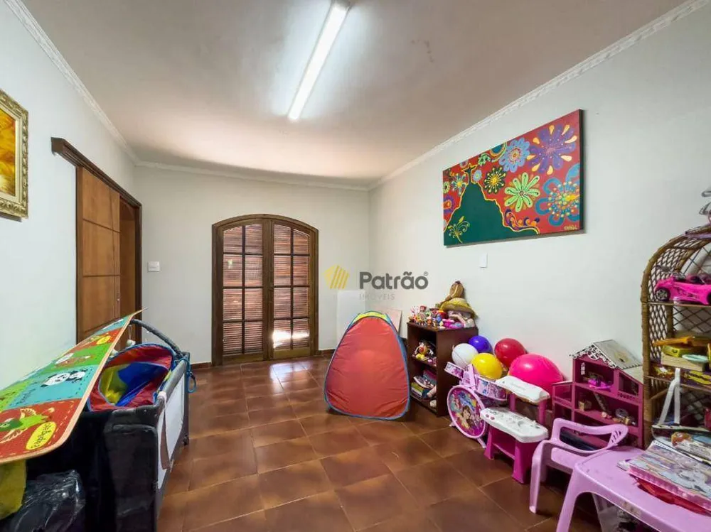 Sobrado, 5 quartos, 522 m² - Foto 5