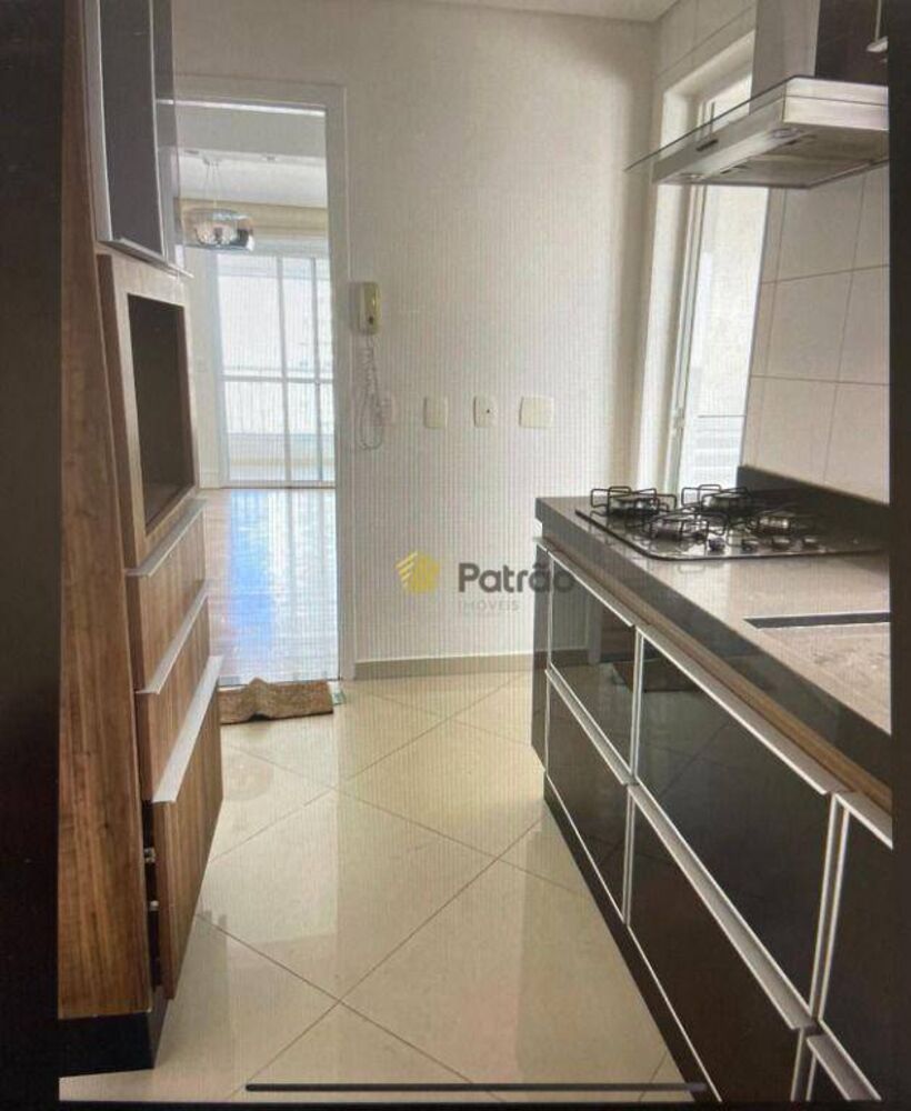 Apartamento à venda e aluguel com 3 quartos, 107m² - Foto 1