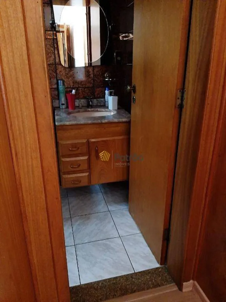 Casa, 3 quartos, 201 m² - Foto 2