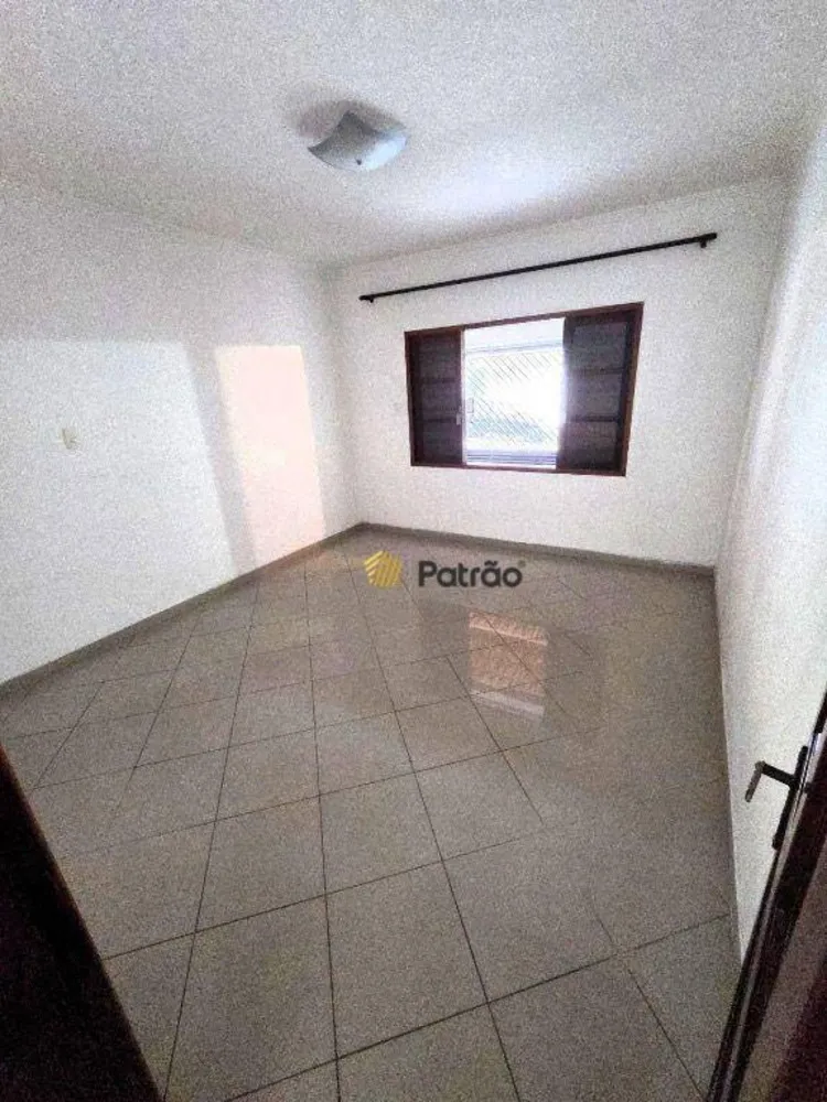 Casa, 3 quartos, 237 m² - Foto 12