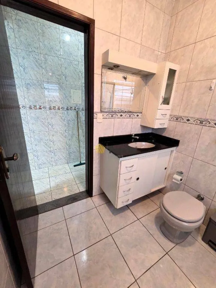 Casa, 3 quartos, 237 m² - Foto 13