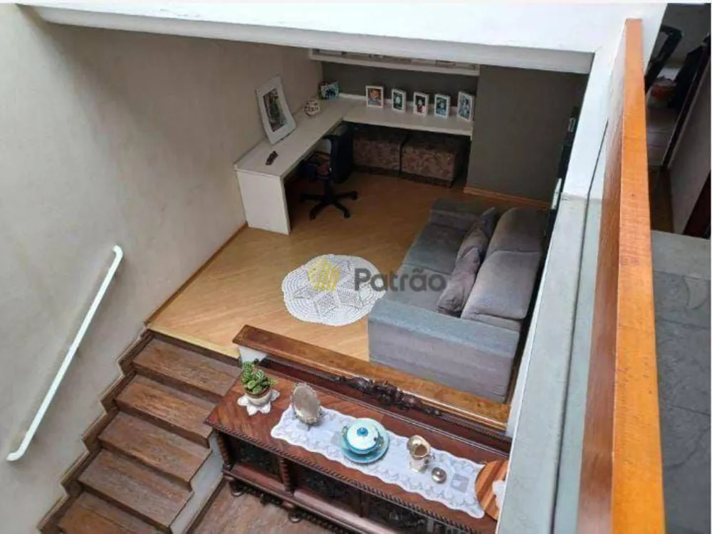 Casa, 4 quartos, 250 m² - Foto 1