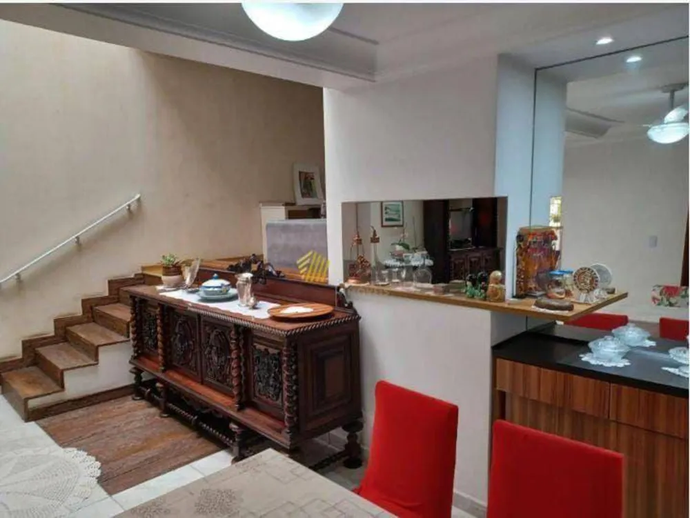 Casa, 4 quartos, 250 m² - Foto 4