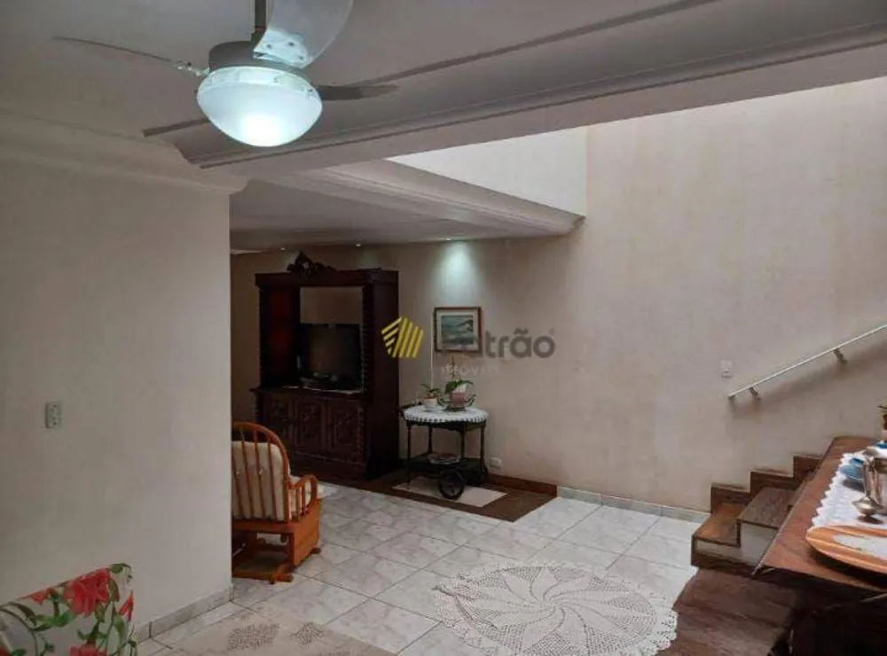 Casa, 4 quartos, 250 m² - Foto 3