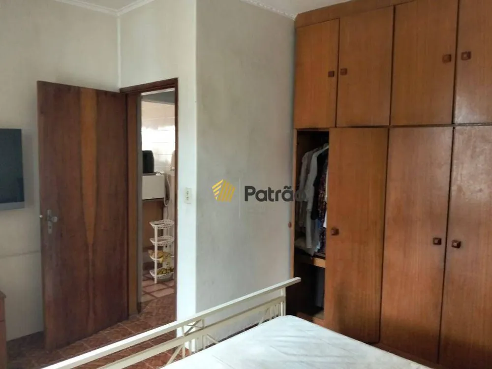 Casa, 3 quartos, 200 m² - Foto 4