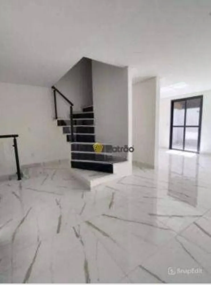 Sobrado, 3 quartos, 142 m² - Foto 2