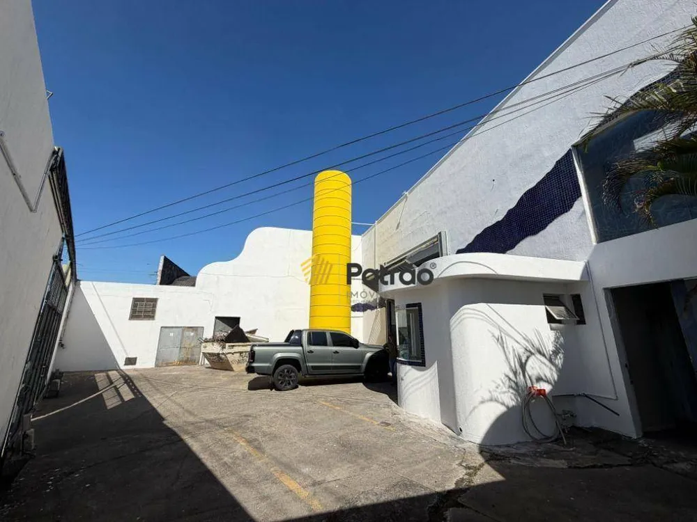 Depósito-Galpão, 3200 m² - Foto 1