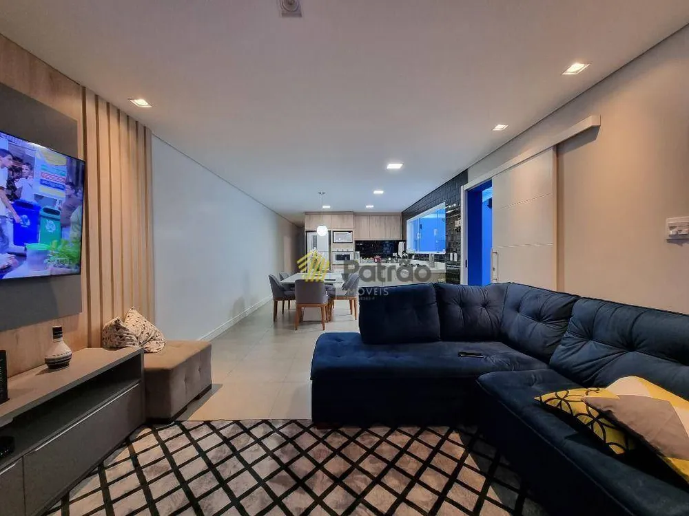Sobrado, 2 quartos, 202 m² - Foto 8
