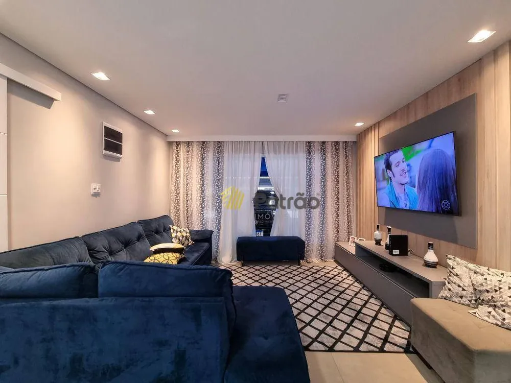 Sobrado, 2 quartos, 202 m² - Foto 2