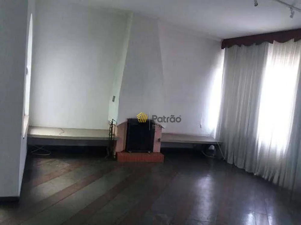 Sobrado, 4 quartos, 549 m² - Foto 2
