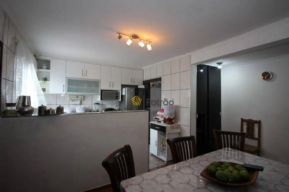 Sobrado, 3 quartos, 228 m² - Foto 3