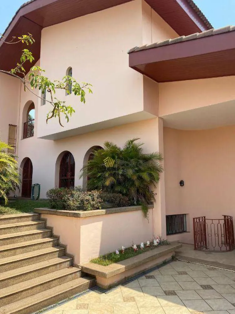 Sobrado, 5 quartos, 594 m² - Foto 1