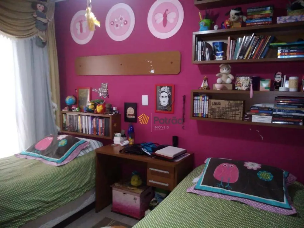 Casa, 3 quartos, 203 m² - Foto 4
