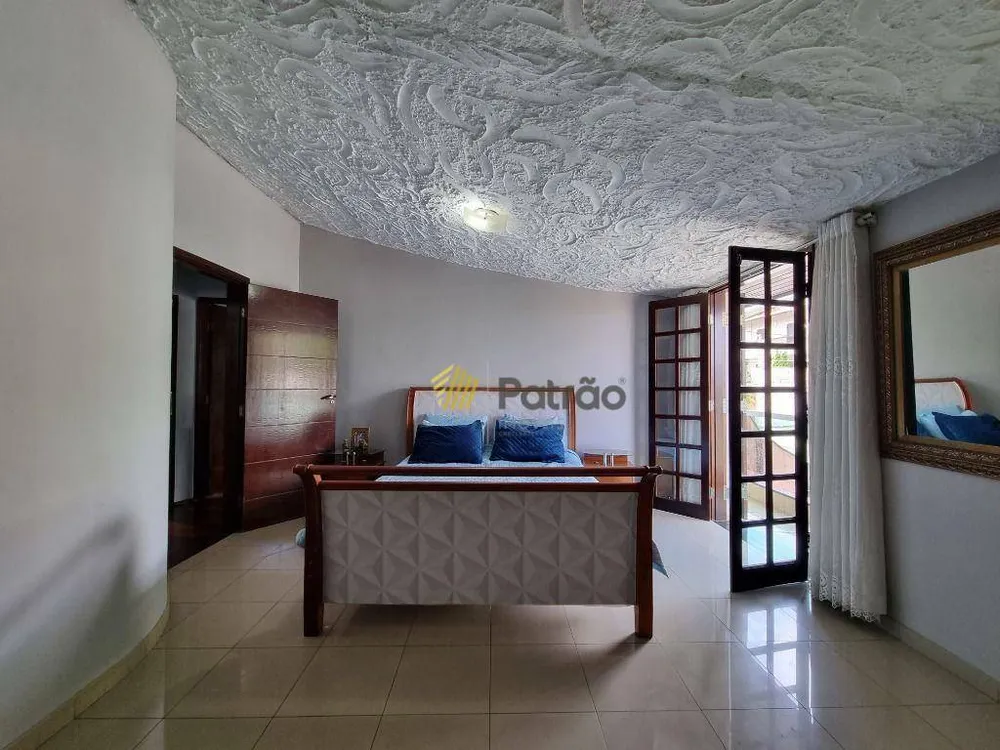 Sobrado, 4 quartos, 388 m² - Foto 2