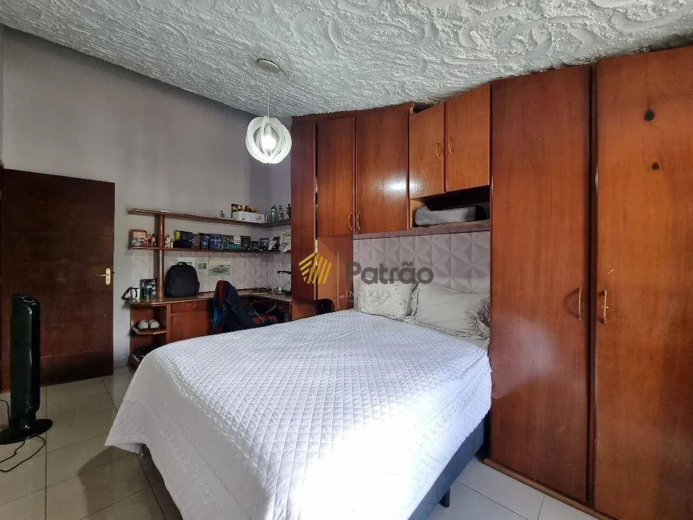 Sobrado, 4 quartos, 388 m² - Foto 4