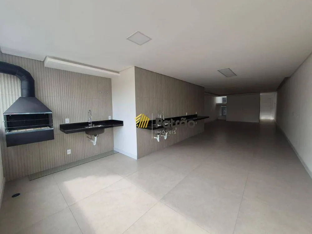 Sobrado, 3 quartos, 279 m² - Foto 2