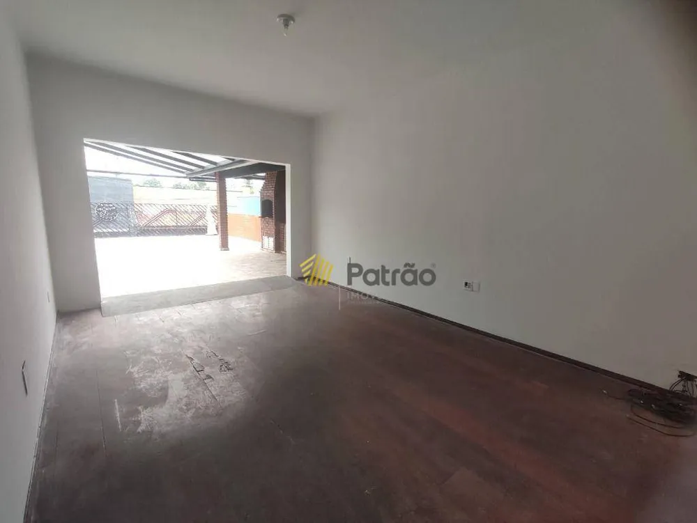 Sobrado, 4 quartos, 236 m² - Foto 4