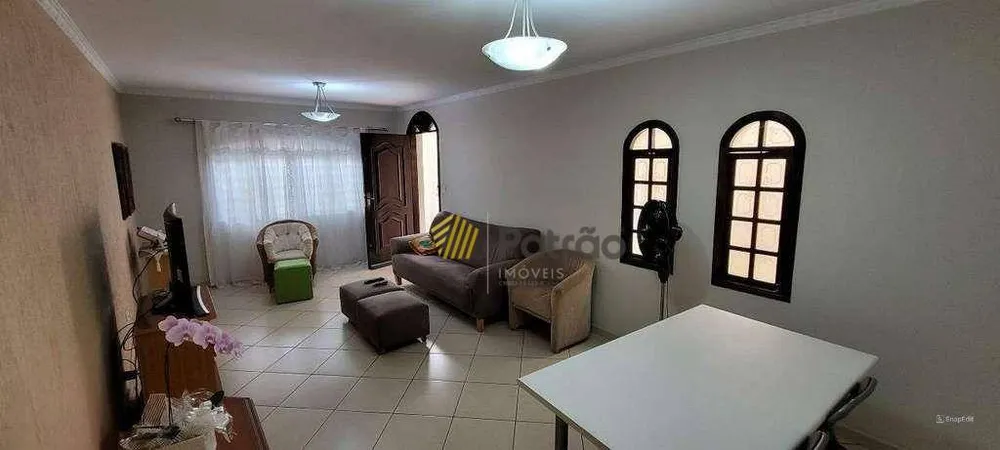 Sobrado, 4 quartos, 256 m² - Foto 14
