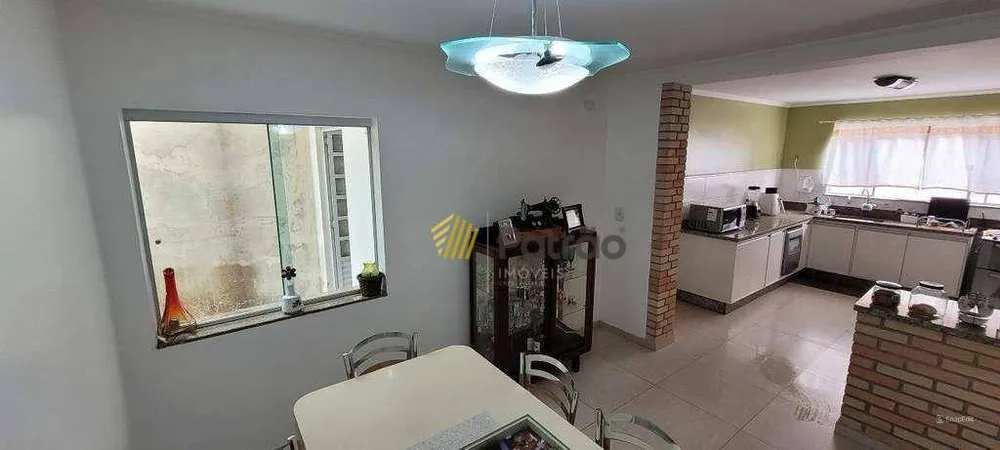 Sobrado, 4 quartos, 256 m² - Foto 13
