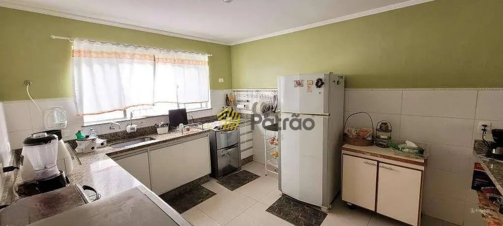 Sobrado, 4 quartos, 256 m² - Foto 11