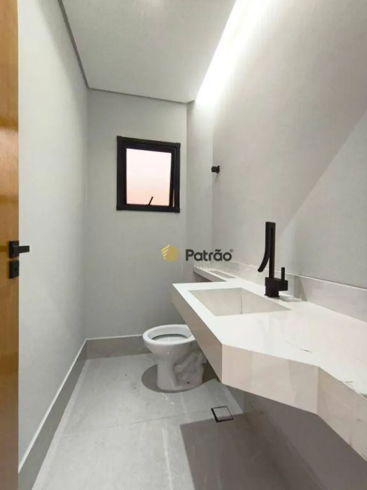 Sobrado, 3 quartos, 200 m² - Foto 2