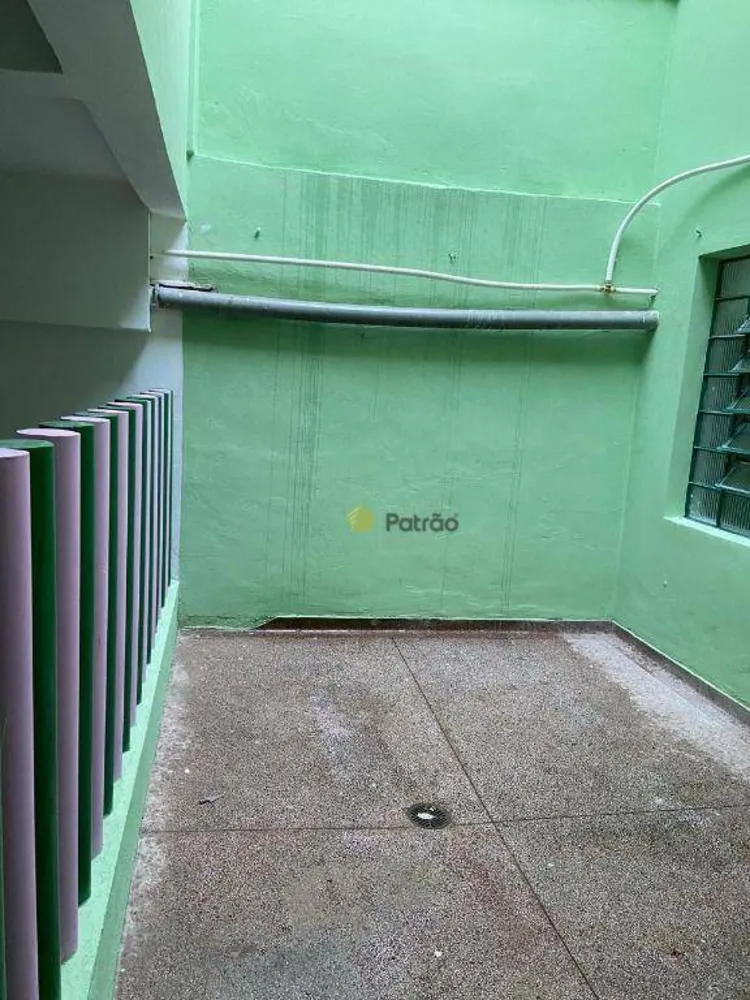 Casa, 1 quarto, 309 m² - Foto 2