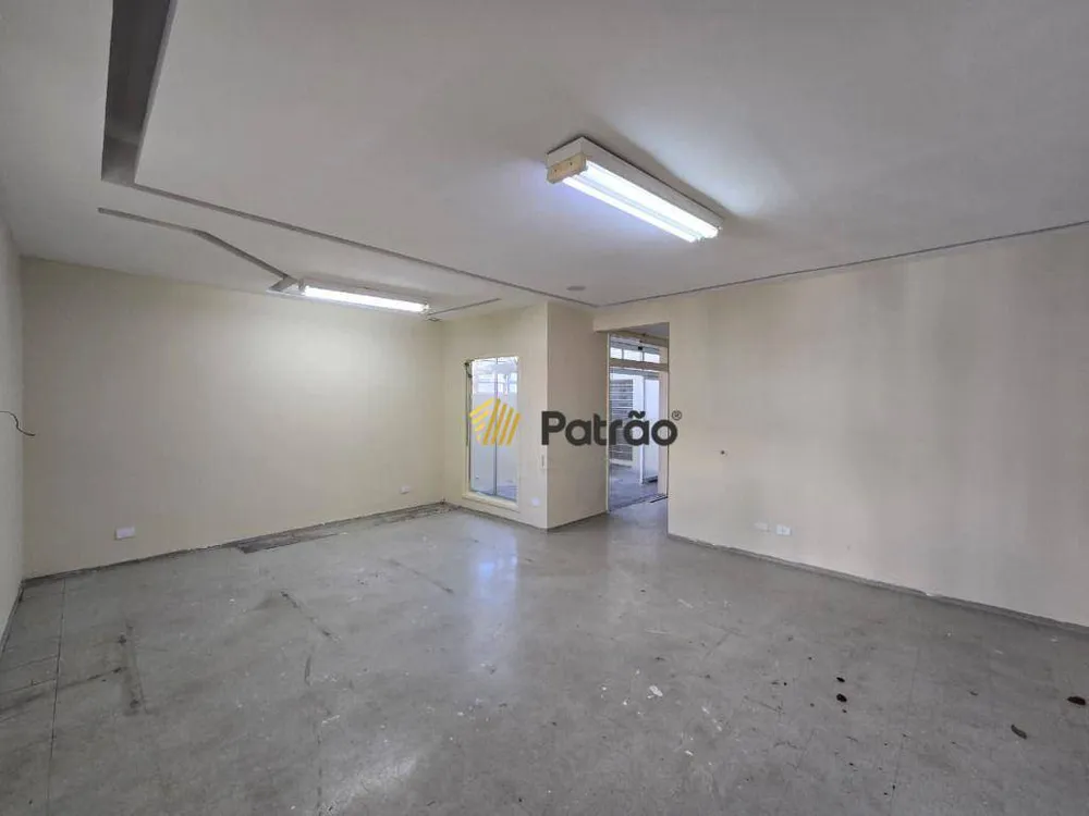 Sobrado, 3 quartos, 617 m² - Foto 2