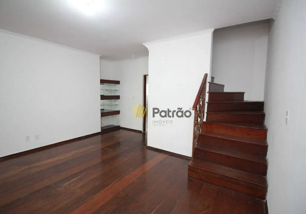 Sobrado, 4 quartos, 176 m² - Foto 1