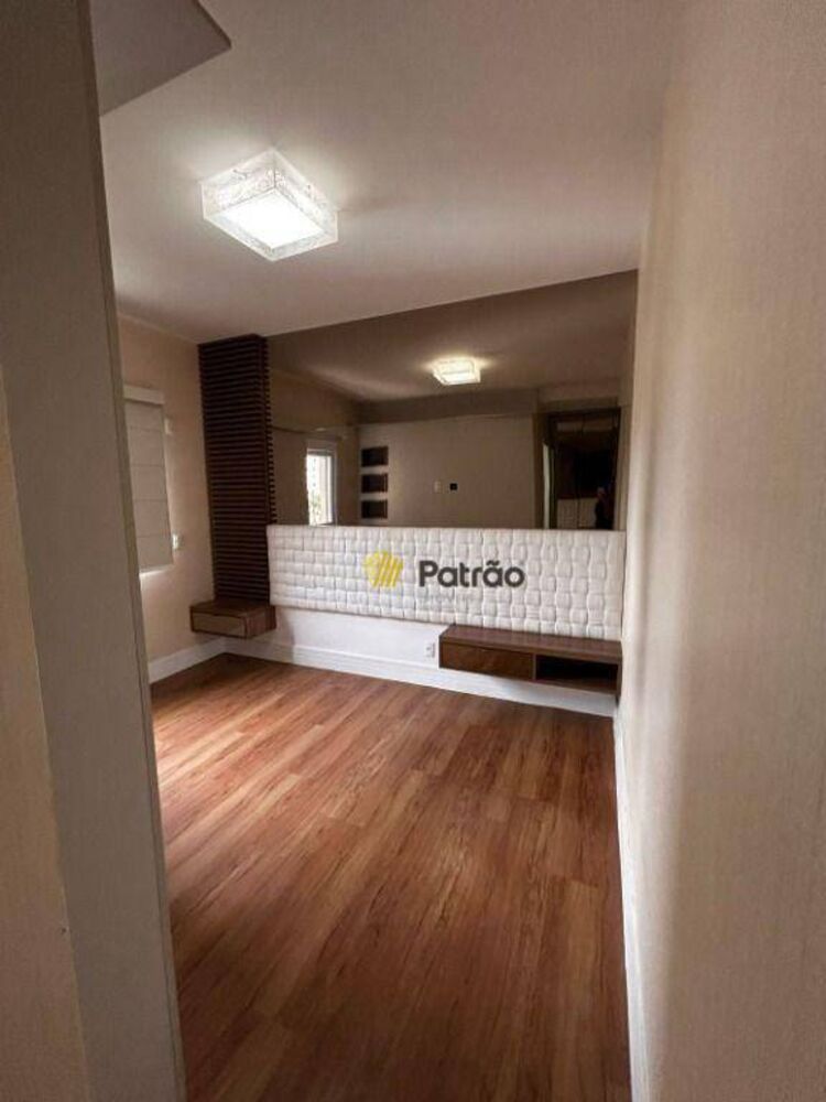 Apartamento à venda com 3 quartos, 116m² - Foto 2
