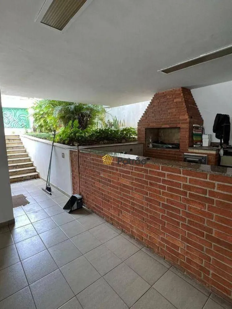 Sobrado, 5 quartos, 940 m² - Foto 4