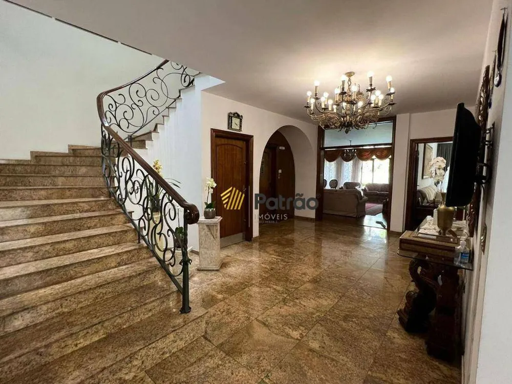 Sobrado, 5 quartos, 940 m² - Foto 12