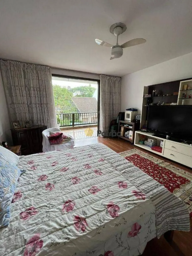 Sobrado, 5 quartos, 940 m² - Foto 15