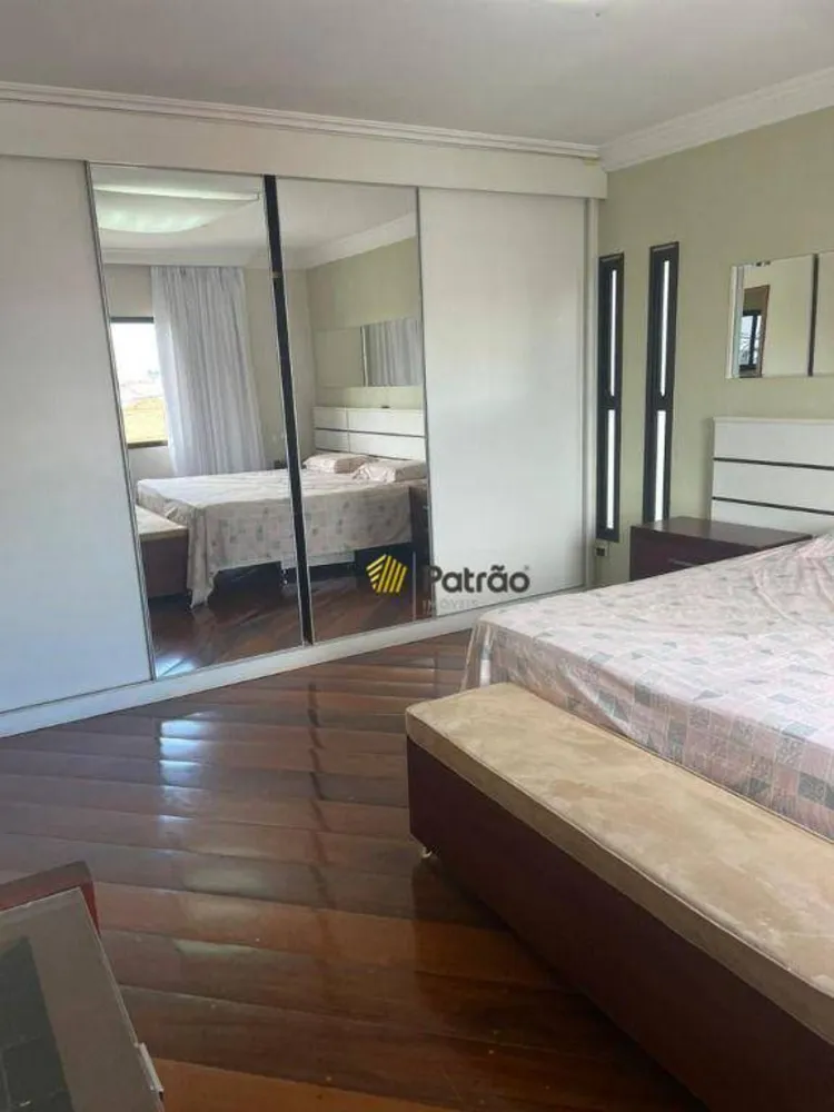 Sobrado, 4 quartos, 559 m² - Foto 3