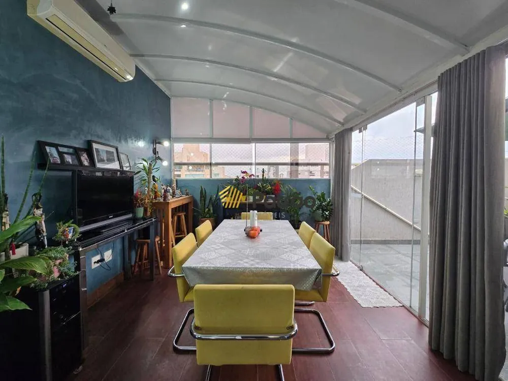 Cobertura, 3 quartos, 145 m² - Foto 1