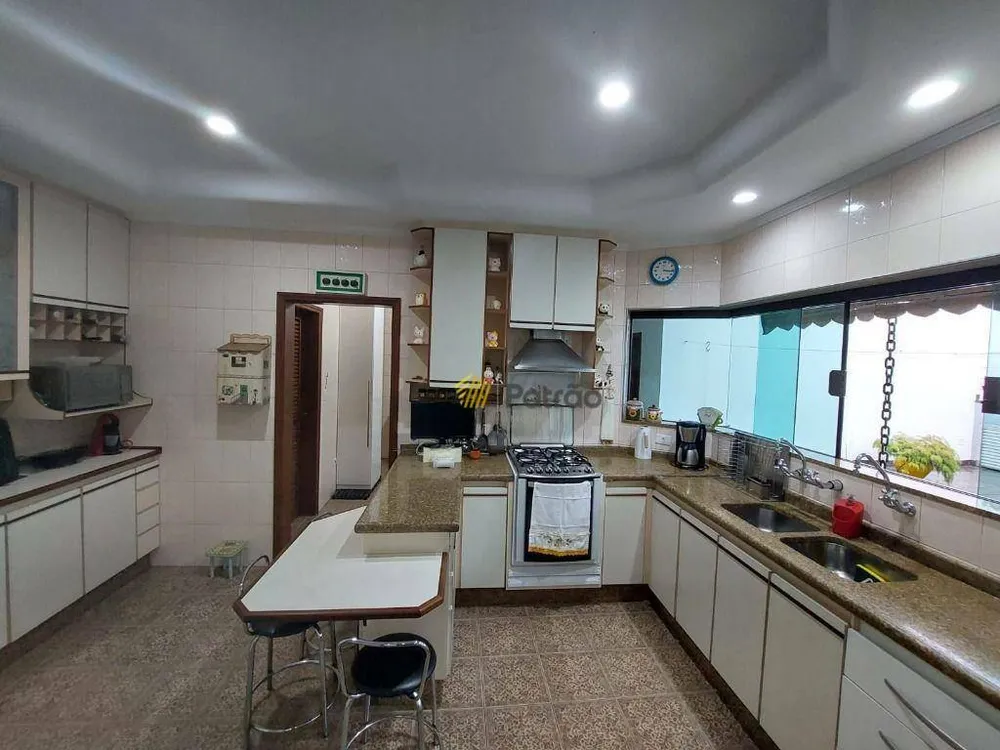 Sobrado, 4 quartos, 333 m² - Foto 7