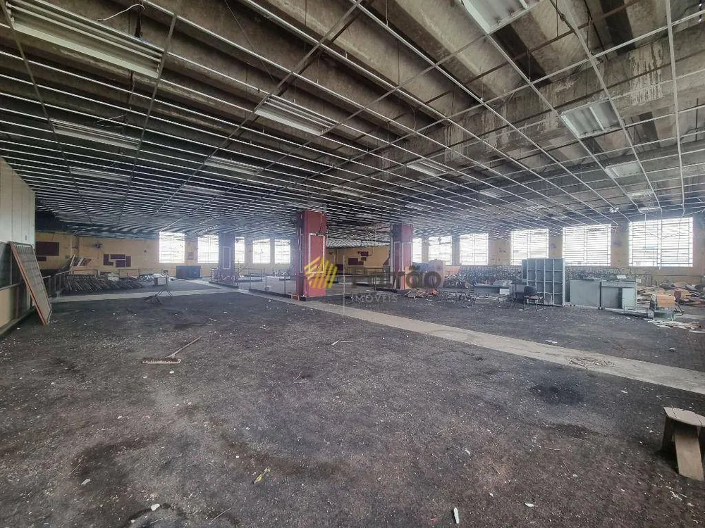 Sala-Conjunto, 1300 m² - Foto 1