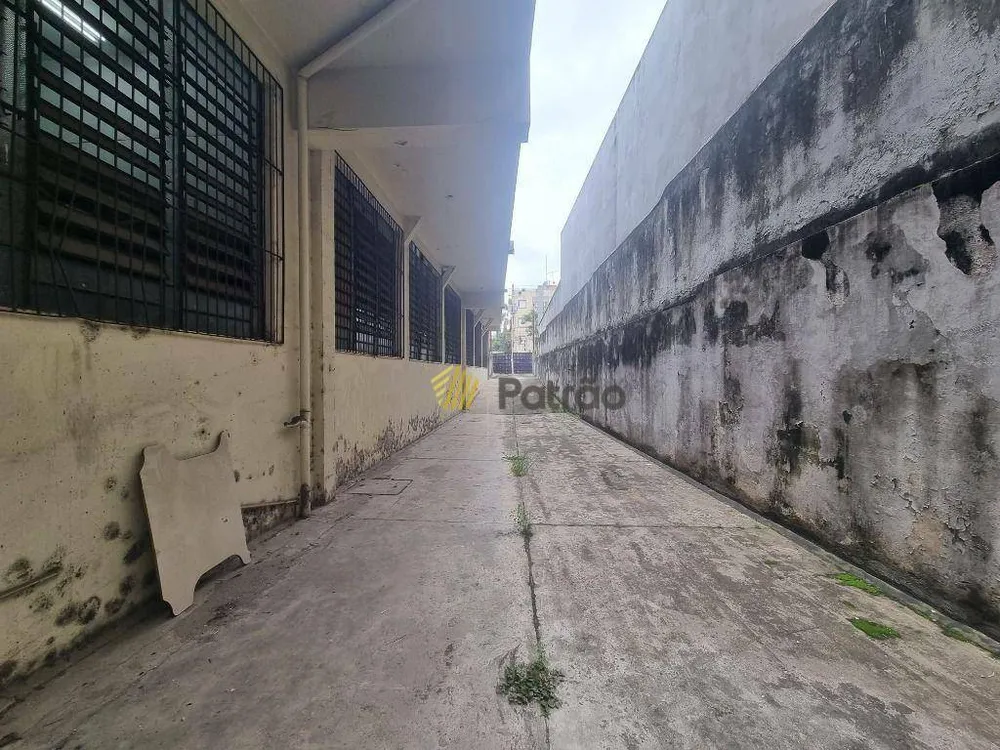 Sala-Conjunto, 1300 m² - Foto 9