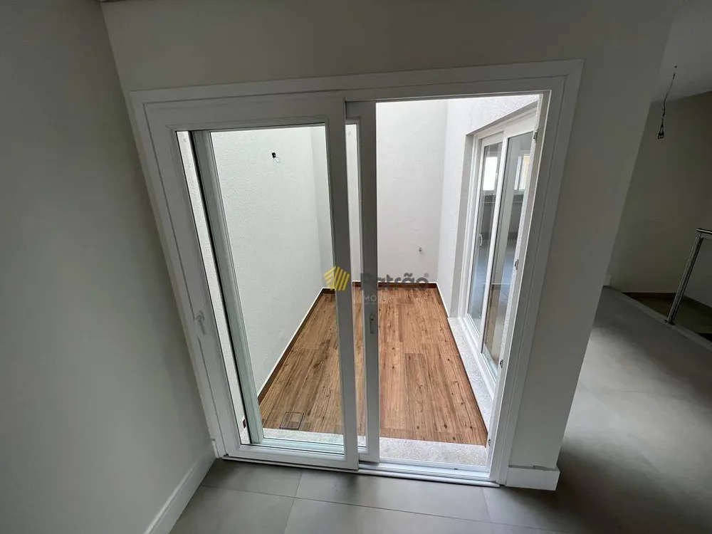 Sobrado, 3 quartos, 250 m² - Foto 3