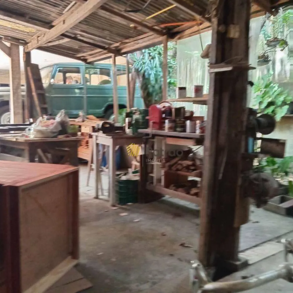 Casa, 3 quartos, 247 m² - Foto 1