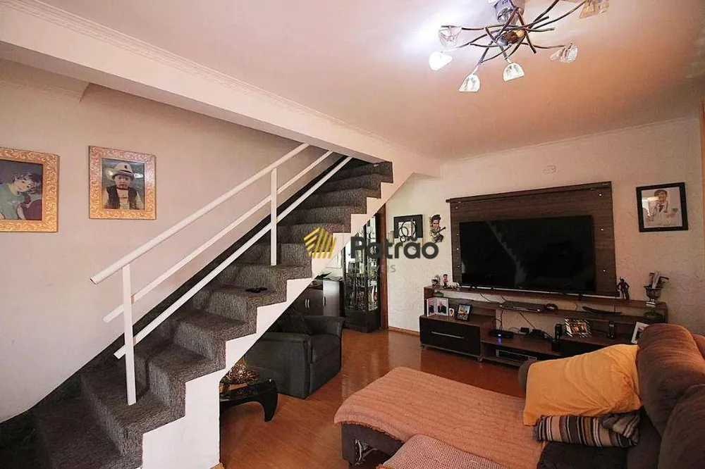 Casa, 3 quartos, 239 m² - Foto 6