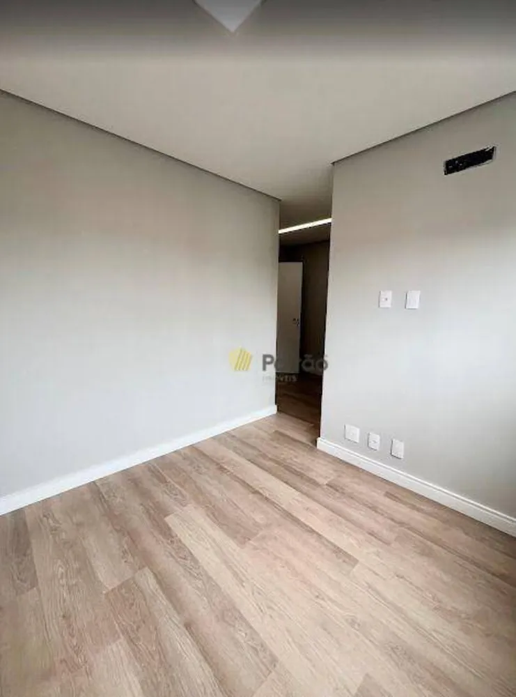 Apartamento, 3 quartos, 128 m² - Foto 2