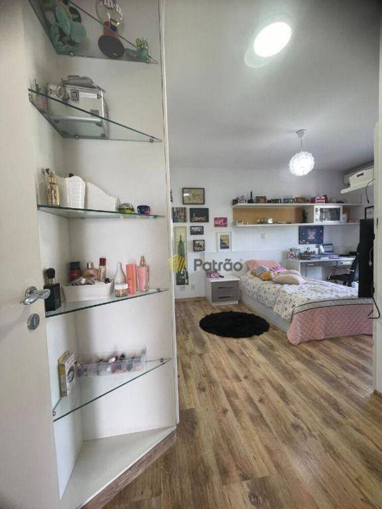 Casa de Condomínio à venda com 5 quartos, 542m² - Foto 7