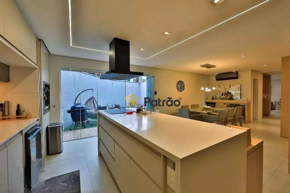 Sobrado, 4 quartos, 270 m² - Foto 4