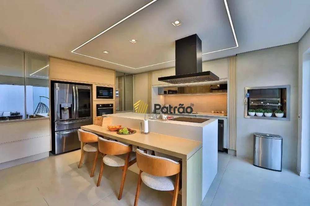 Sobrado, 4 quartos, 270 m² - Foto 5