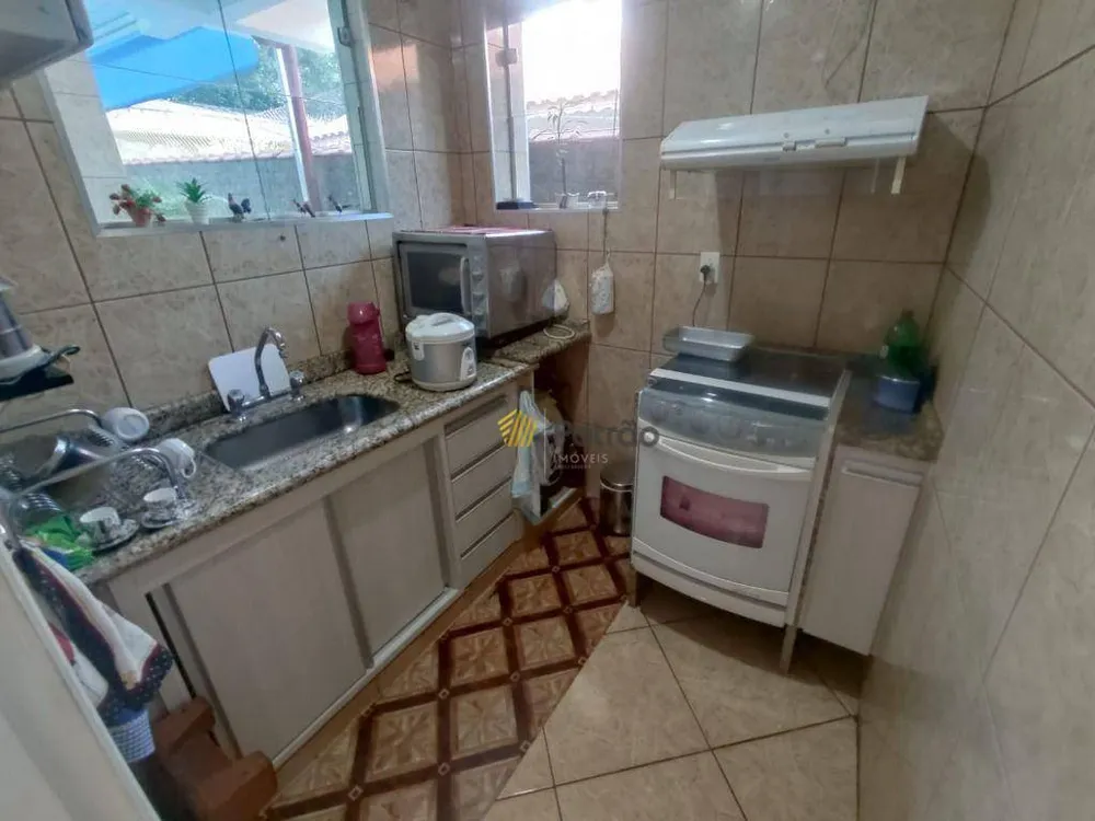 Casa, 2 quartos, 234 m² - Foto 13