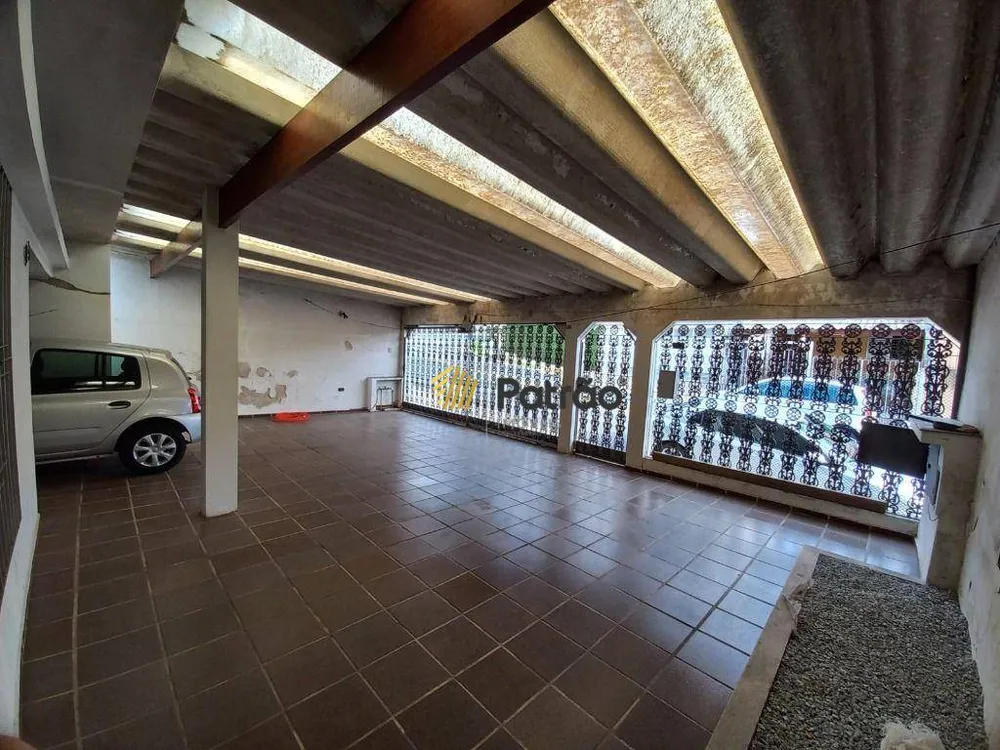 Casa, 3 quartos, 257 m² - Foto 10
