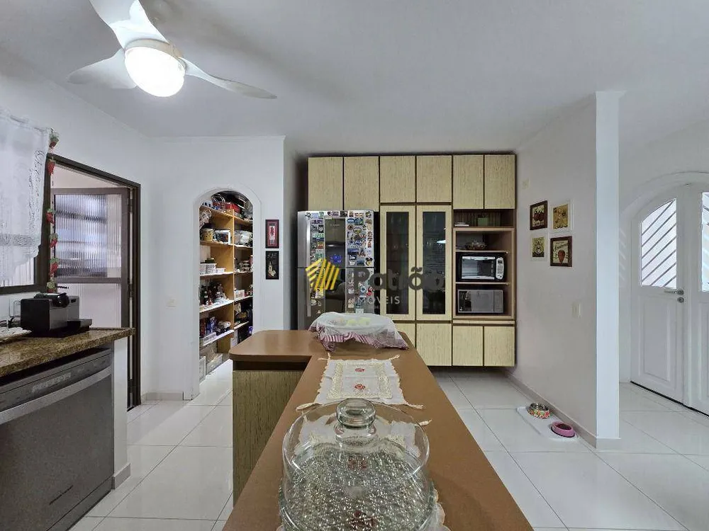 Apartamento, 4 quartos, 234 m² - Foto 11