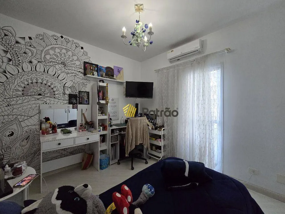 Apartamento, 4 quartos, 234 m² - Foto 2